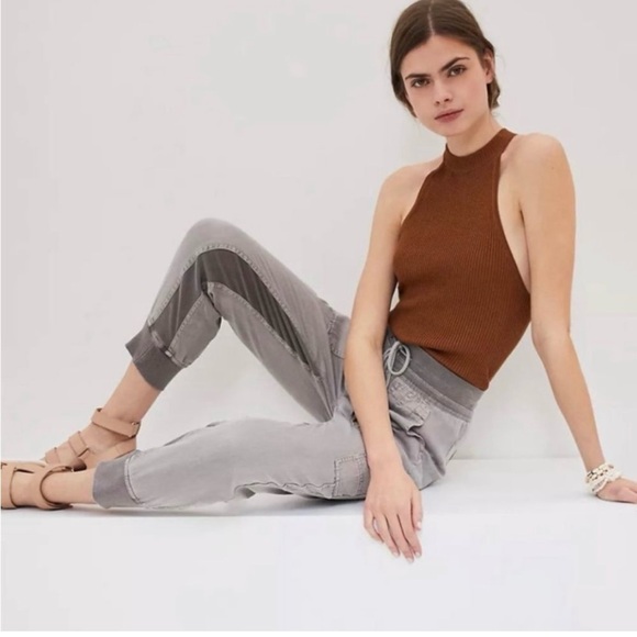 Anthropologie Pants - Anthropology Nomad Joggers grey and dark grey strechy cloth as seen w/ drawstrin